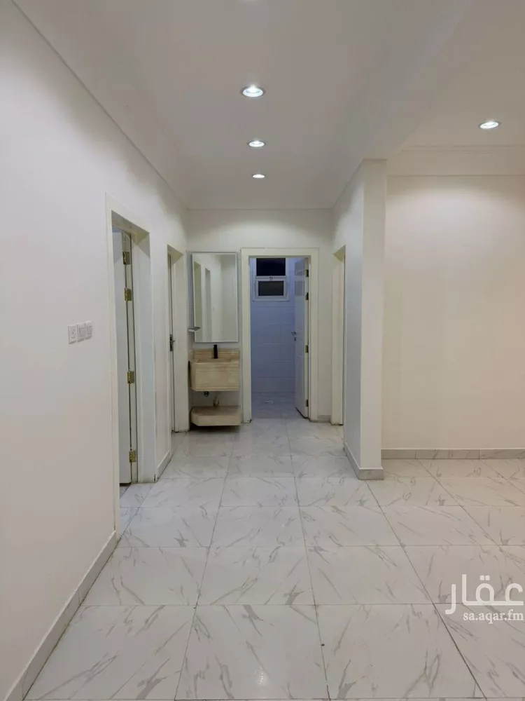 شقة للإيجار في شارع أبي الحسن المصري, حي المهدية, مدينة الرياض, منطقة الرياض صورة 4
