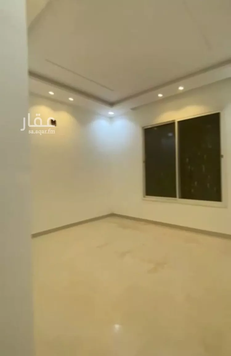 فيلا للإيجار في شارع خالد بن زهير الهذلي, حي بدر, مدينة الرياض, منطقة الرياض صورة 3