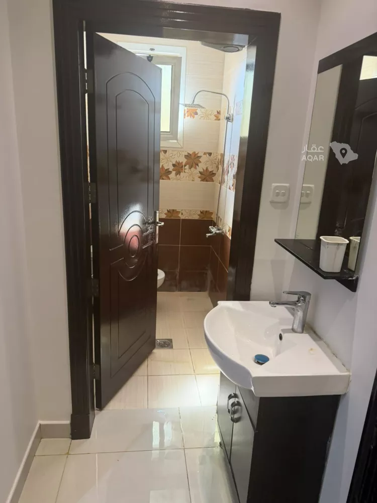 شقة للإيجار في شارع المنقلة, حي اليرموك, مدينة الرياض, منطقة الرياض 5
