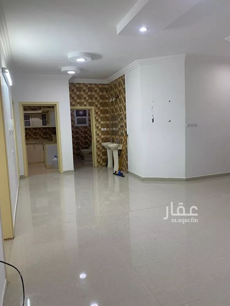 شقة للإيجار في شارع أبي عبيدة النابلسي, حي عكاظ, مدينة الرياض, منطقة الرياض صورة 5