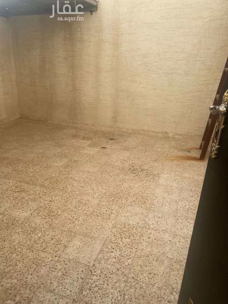 شقة للإيجار في شارع أبي عبيدة النابلسي, حي عكاظ, مدينة الرياض, منطقة الرياض صورة 3