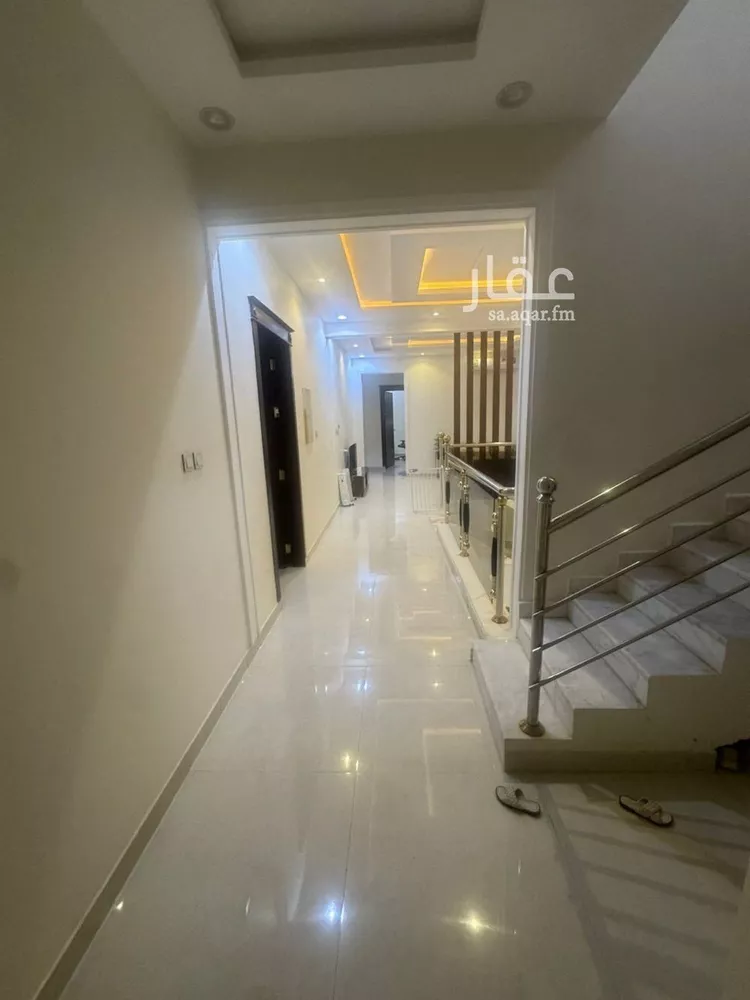 فيلا للبيع في شارع حمزة بن القاسم, حي الرمال, مدينة الرياض, منطقة الرياض 9