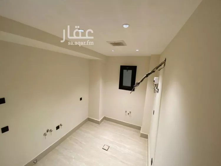 شقة للبيع في شارع عبدالله الخرجي, حي الملقا, مدينة الرياض, منطقة الرياض 11