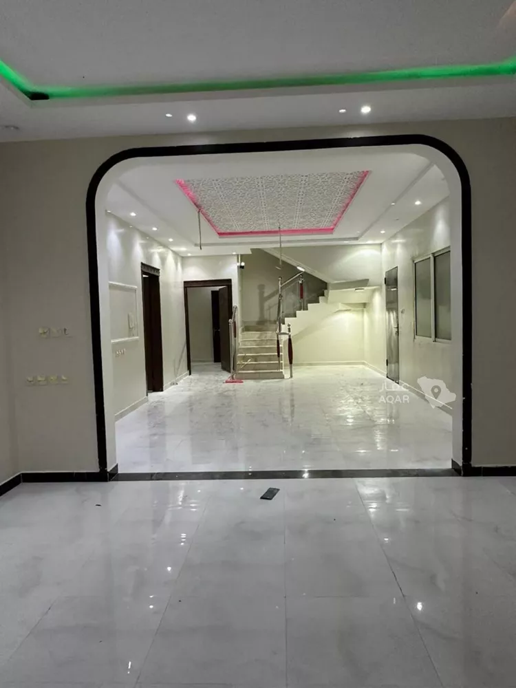 فيلا للبيع في شارع حمزة بن القاسم, حي الرمال, مدينة الرياض, منطقة الرياض 8