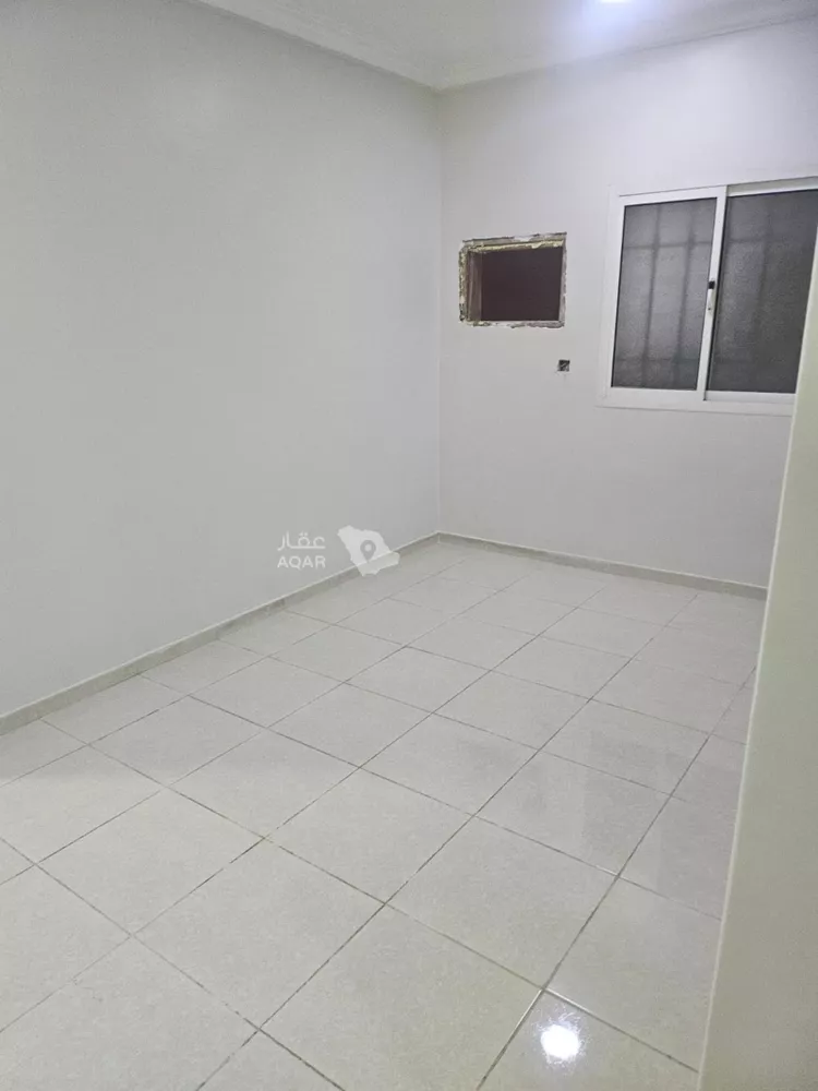 شقة للإيجار في شارع محمد العمودي, حي الرمال, مدينة الرياض, منطقة الرياض 5
