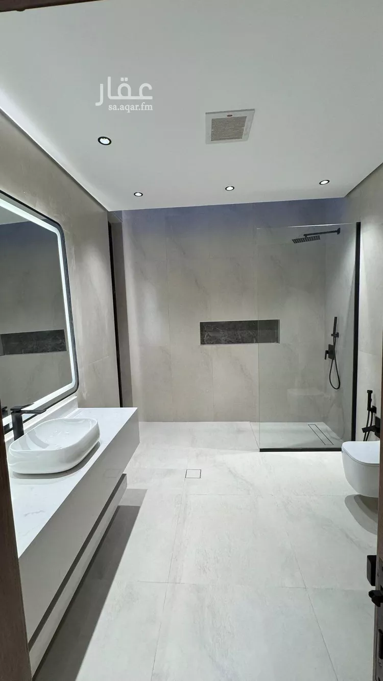 فيلا للبيع في شارع شهيد الدين ثم الوطن فهد إبراهيم علي أب, حي النرجس, مدينة الرياض, منطقة الرياض صورة 4