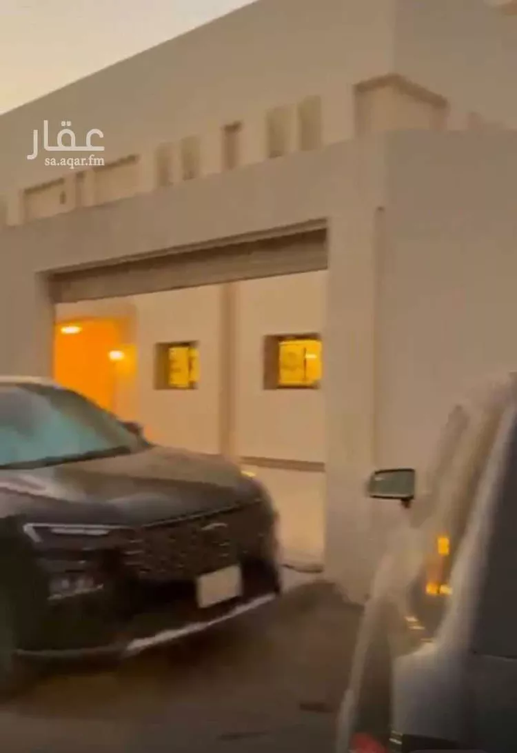 فيلا للبيع في شارع الضحي, حي الملك فهد, مدينة الرياض, منطقة الرياض صورة 3