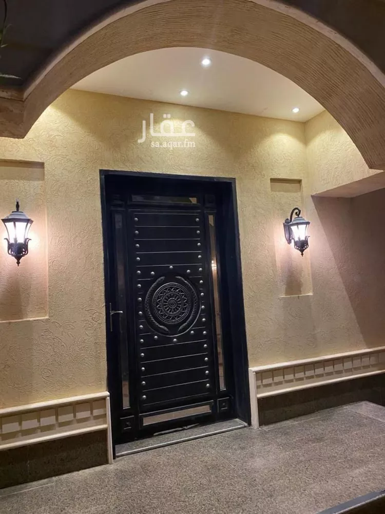 فيلا للبيع في شارع القاسم النويري, حي المهدية, مدينة الرياض, منطقة الرياض صورة 2