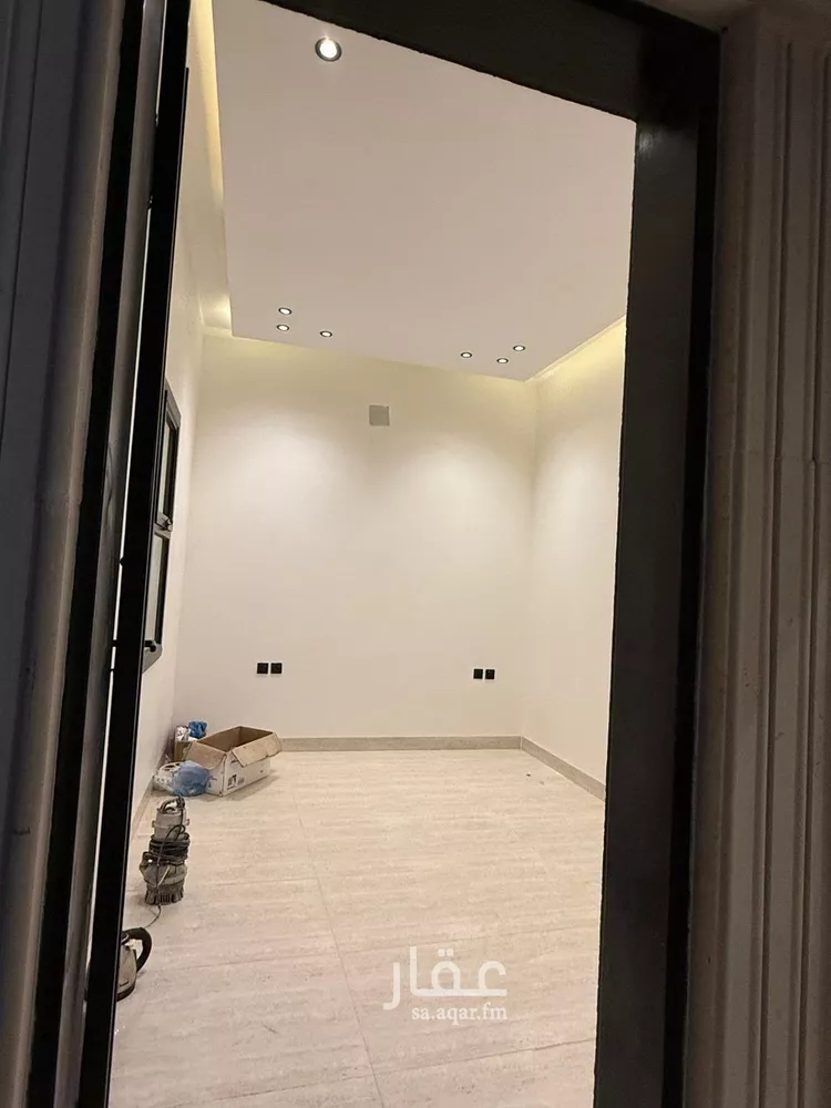 فيلا للبيع في شارع السيل الكبير, حي المهدية, مدينة الرياض, منطقة الرياض صورة 4