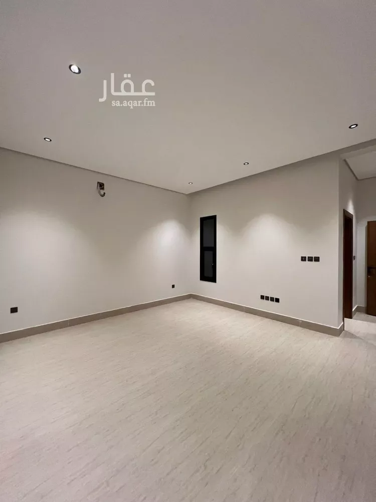 فيلا للبيع في شارع أحمد بن علي بن السمين, حي المهدية, مدينة الرياض, منطقة الرياض 17