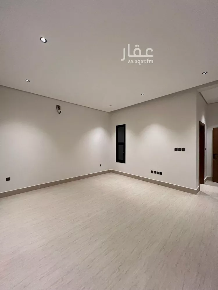 فيلا للبيع في شارع أحمد بن علي بن السمين, حي المهدية, مدينة الرياض, منطقة الرياض 12