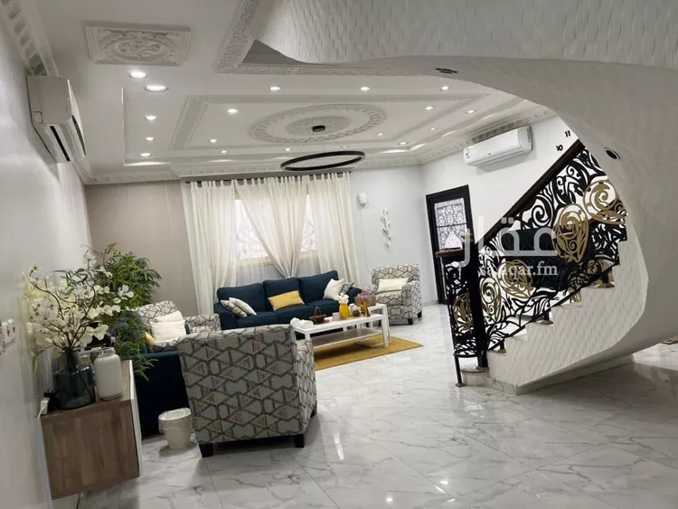 فيلا للبيع في شارع عبداللطيف بن المبارك, حي المهدية, مدينة الرياض, منطقة الرياض 6