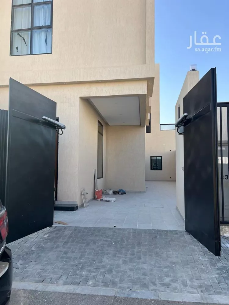 فيلا للبيع في شارع أحمد بن الحسن الأنصاري, حي المهدية, مدينة الرياض, منطقة الرياض