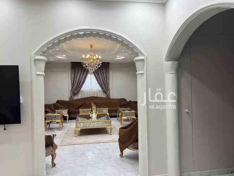فيلا للبيع في شارع عبداللطيف بن المبارك, حي المهدية, مدينة الرياض, منطقة الرياض 11