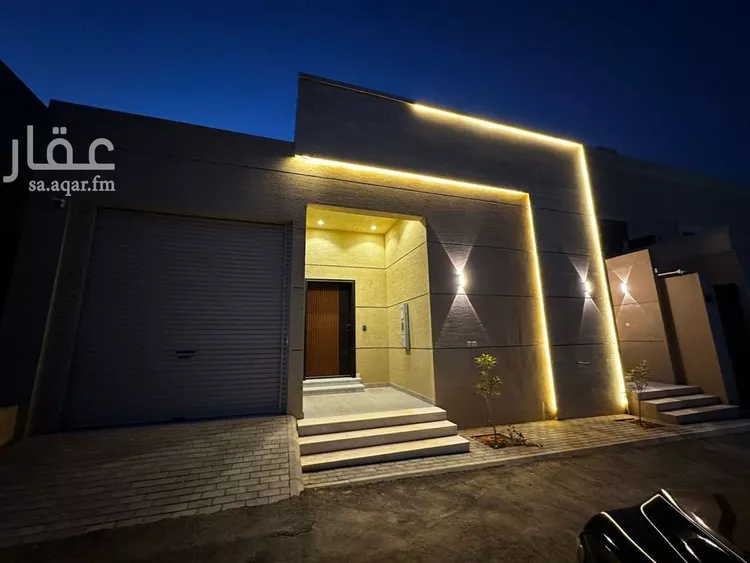 فيلا للبيع في شارع زين الدين النابلسي, حي المهدية, مدينة الرياض, منطقة الرياض صورة 3