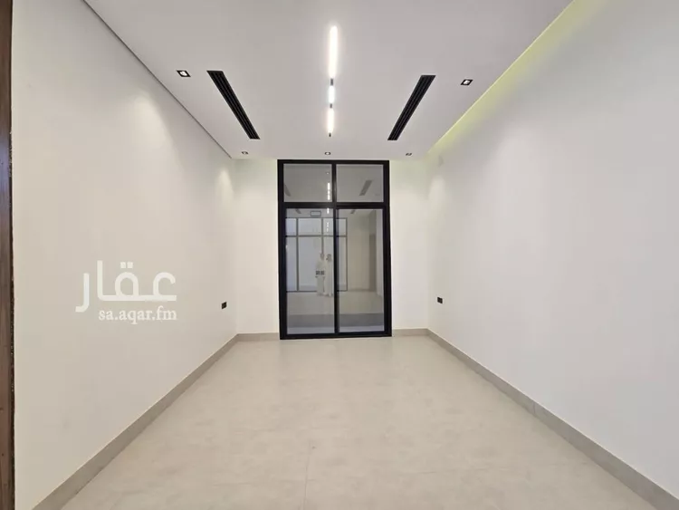 فيلا للبيع في شارع علي المذحجي, حي النرجس, مدينة الرياض, منطقة الرياض صورة 2