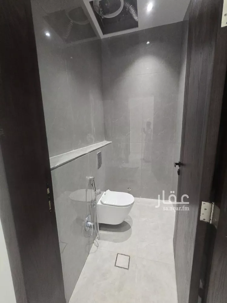 فيلا للبيع في شارع رقم 239, حي المونسية, مدينة الرياض, منطقة الرياض صورة 2