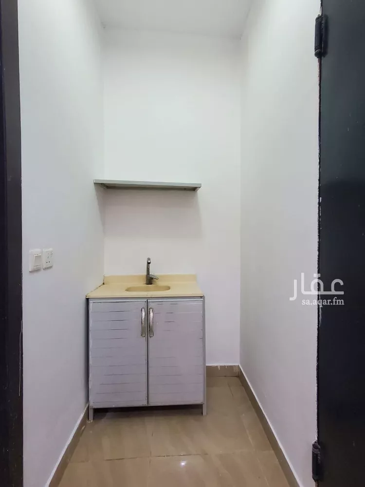 شقة للإيجار في شارع الجنادل, حي ظهرة لبن, مدينة الرياض, منطقة الرياض صورة 5
