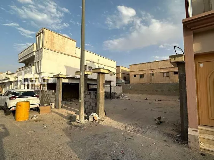 أرض للبيع في شارع شبيرمه, حي الحفيرة, مدينة الاحساء, المنطقة الشرقية