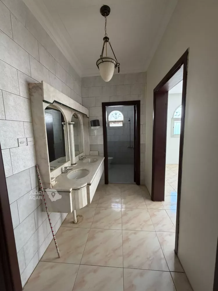 Villa for Sale in Riyadh Al Andalus 15
