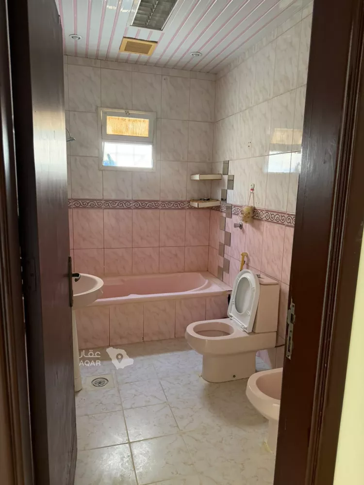 Villa for Sale in Riyadh Al Andalus 7