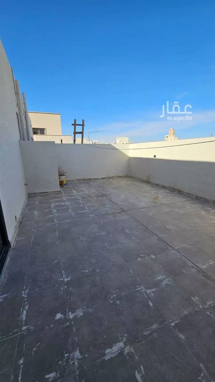 فيلا للإيجار في شارع رقم 374, حي الملقا, مدينة الرياض, منطقة الرياض