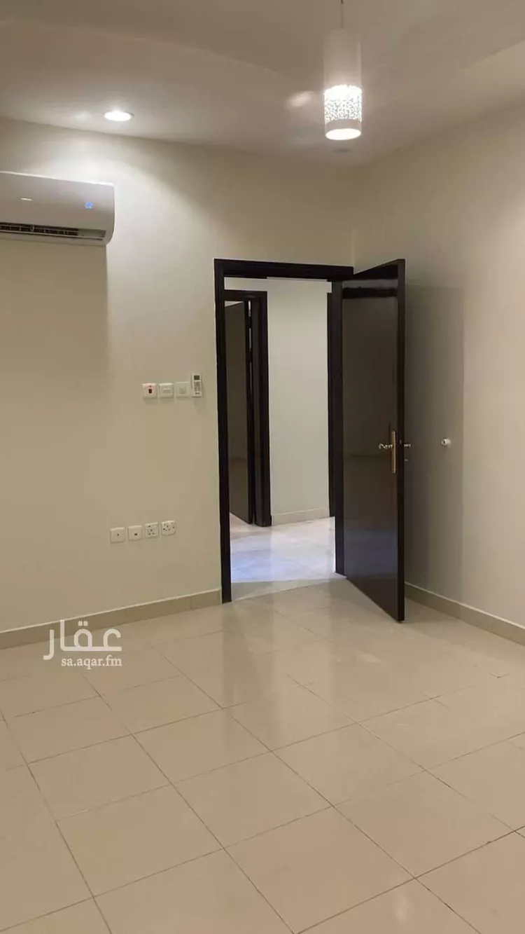 شقة للإيجار في شارع رقم 351, حي الملقا, مدينة الرياض, منطقة الرياض صورة 2
