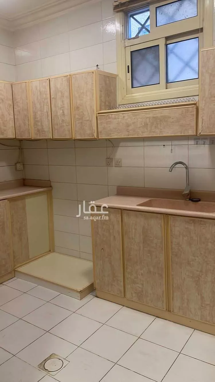 شقة للإيجار في شارع رقم 374, حي الملقا, مدينة الرياض, منطقة الرياض 7
