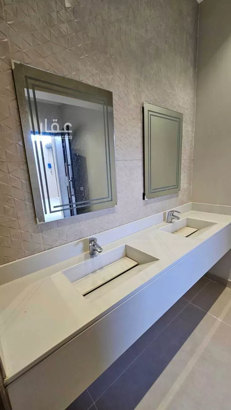 فيلا للإيجار في شارع رقم 374, حي الملقا, مدينة الرياض, منطقة الرياض صورة 4