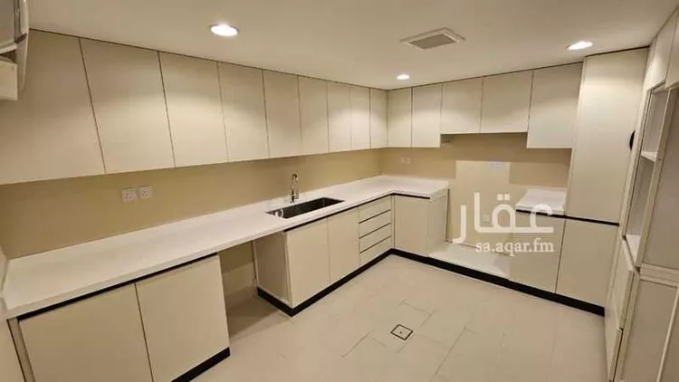 فيلا للإيجار في شارع رقم 31, حي الملقا, مدينة الرياض, منطقة الرياض صورة 3