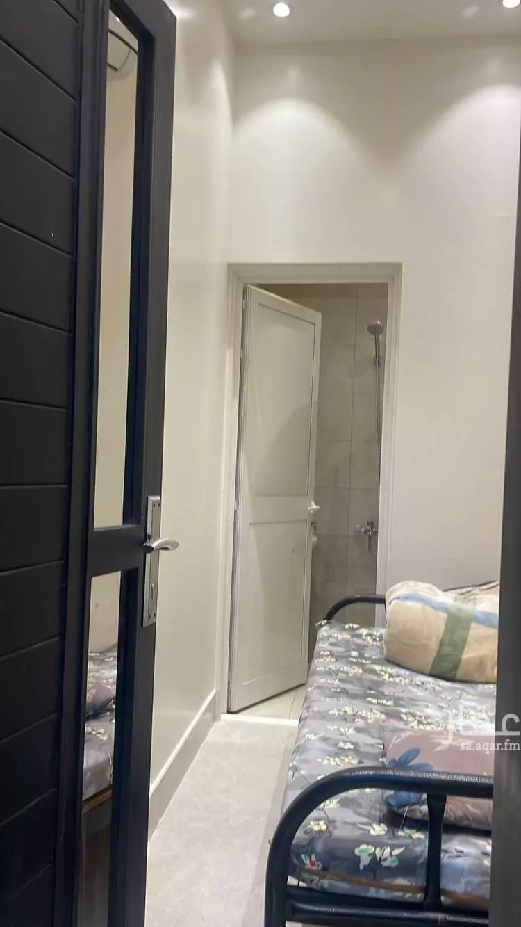 غرفة للإيجار في شارع رقم 351, حي الملقا, مدينة الرياض, منطقة الرياض صورة 3