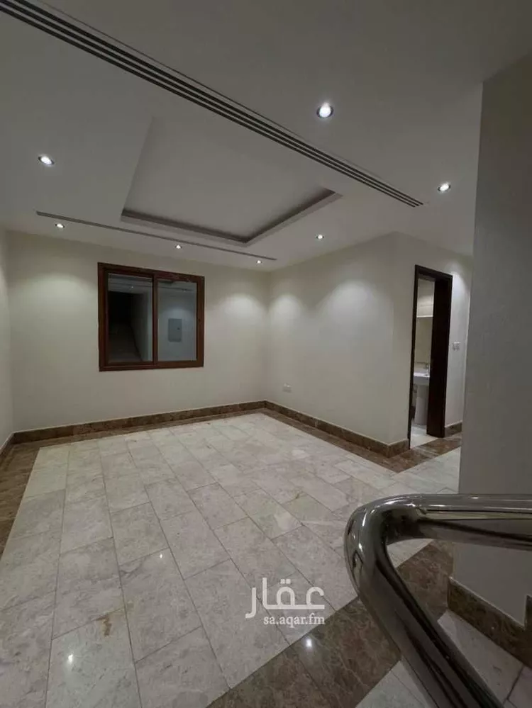 فيلا للإيجار في شارع مصعب بن عمير, حي الفيصلية, مدينة الدرعية, منطقة الرياض صورة 4