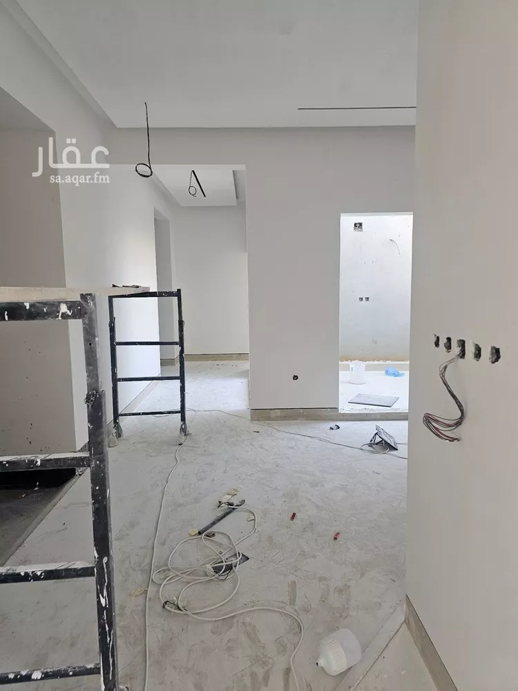 دور للبيع في شارع المجرا, حي الوادي, مدينة الرياض, منطقة الرياض صورة 4