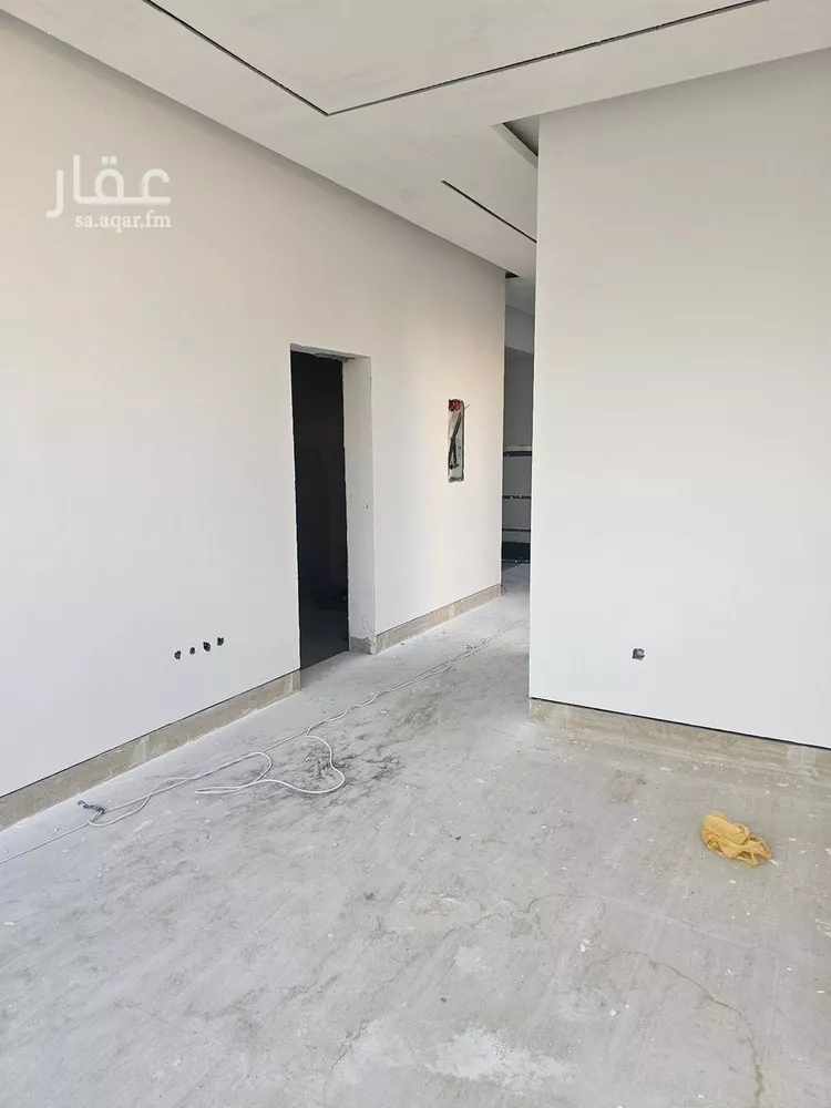 دور للبيع في شارع المجرا, حي الوادي, مدينة الرياض, منطقة الرياض صورة 5