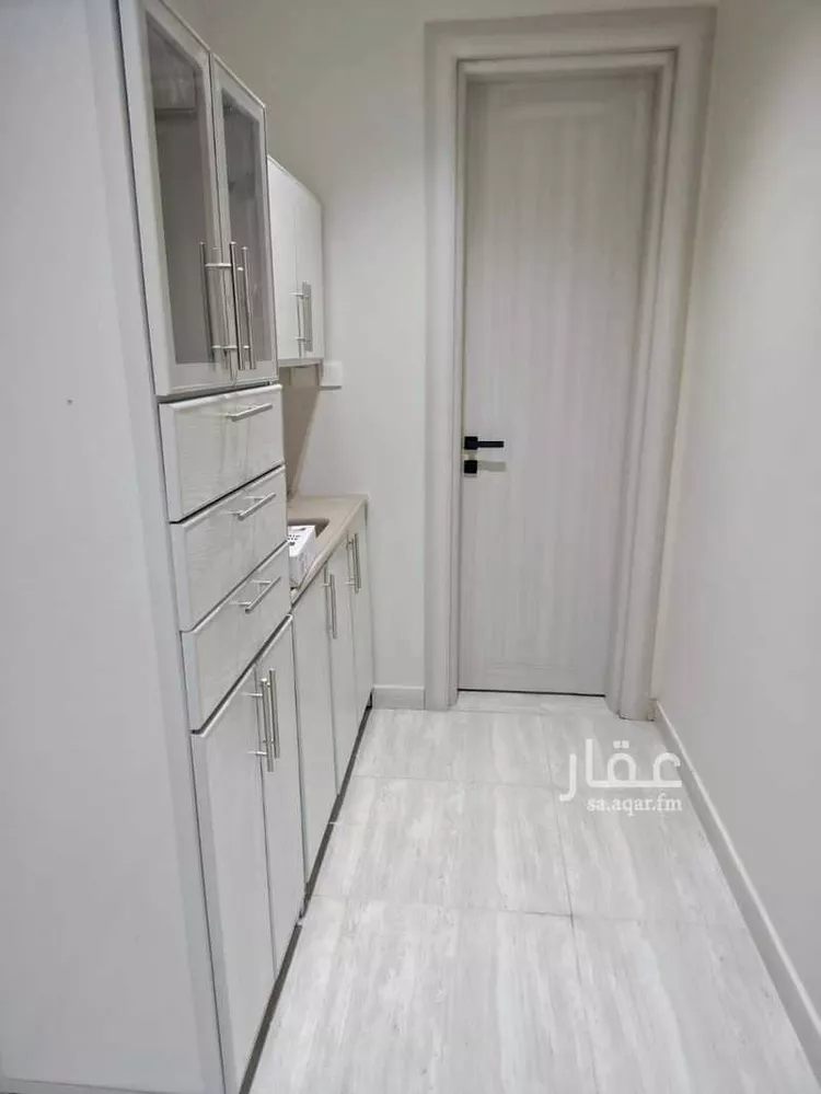 عمارة للإيجار في شارع طارق الانصاري, حي القادسية, مدينة الدمام, المنطقة الشرقية صورة 3