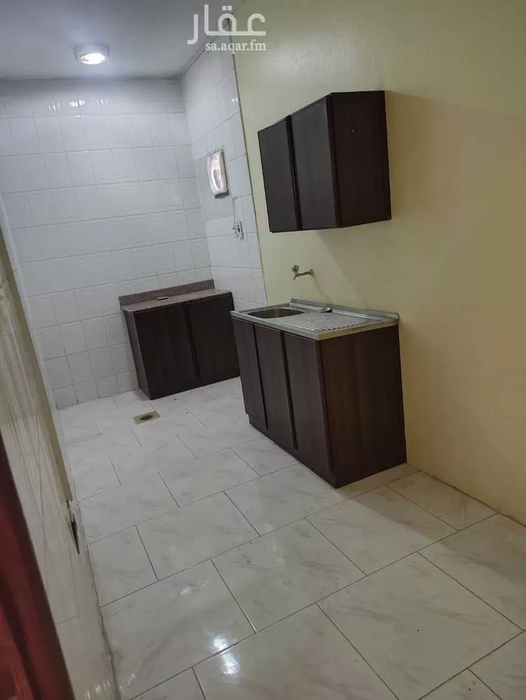 عمارة للإيجار في شارع طريق الملك فهد بن عبدالعزيز, حي مخطط الإتصالات, مدينة الدمام, المنطقة الشرقية صورة 2