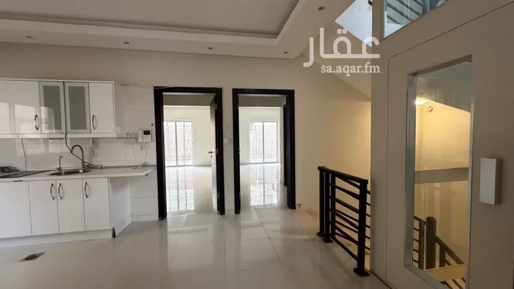 فيلا للبيع في شارع الراعي, حي الياسمين, مدينة الرياض, منطقة الرياض صورة 4