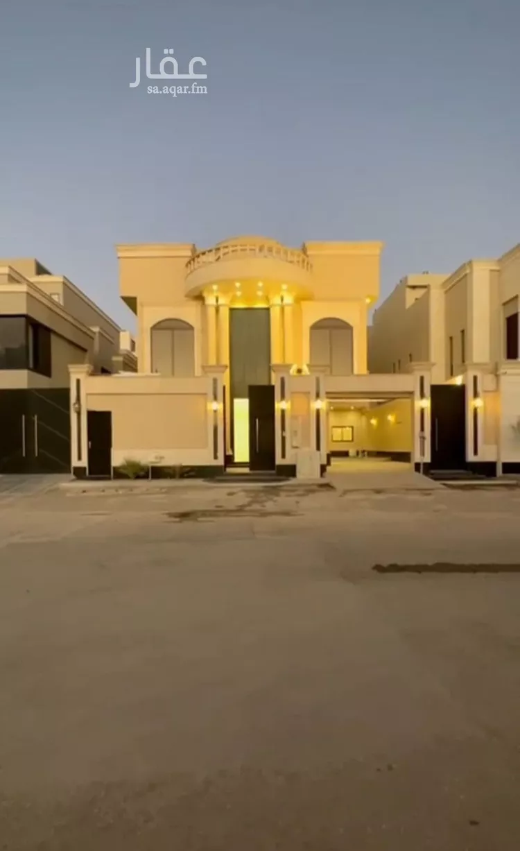 فيلا للبيع في شارع احمد بن عبدالواحد, حي القيروان, مدينة الرياض, منطقة الرياض