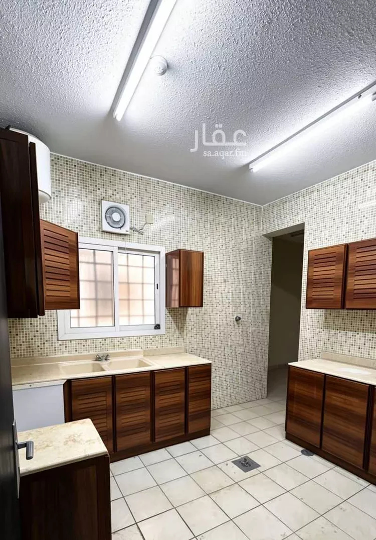 Building for Rent in Riyadh Al Malaz