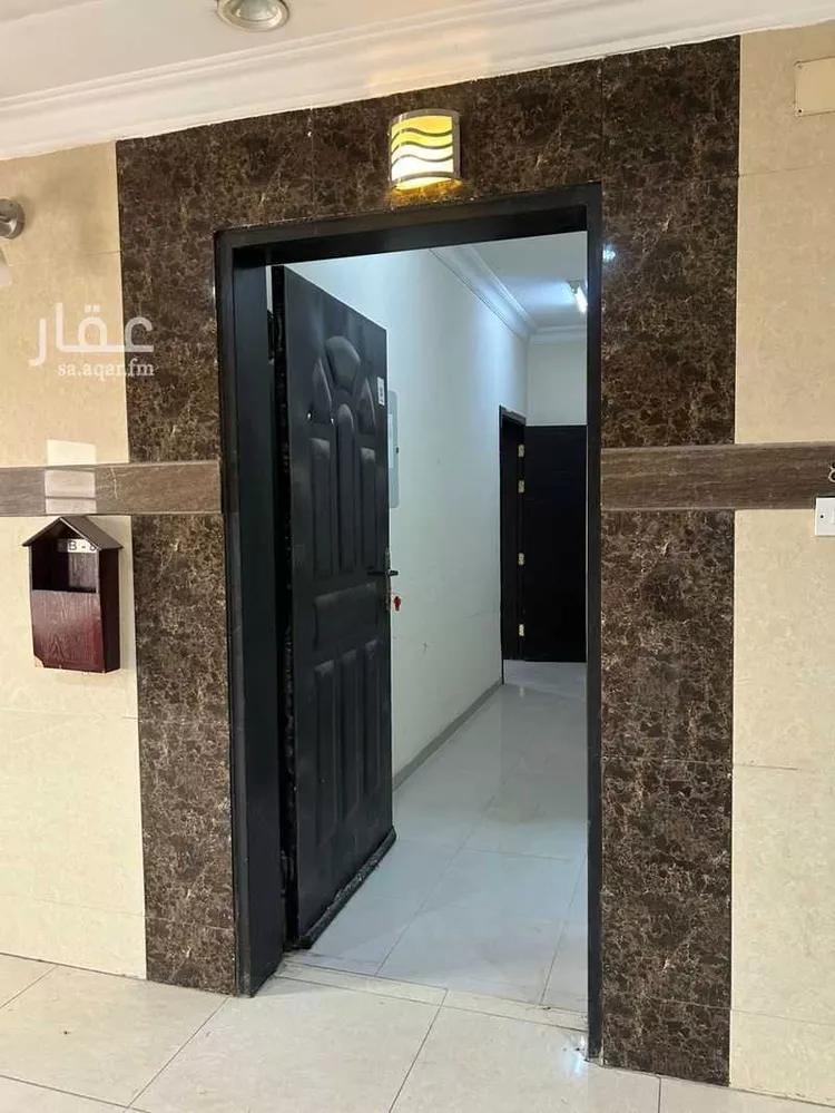 عمارة للإيجار في شارع الصفرات, حي الملز, مدينة الرياض, منطقة الرياض صورة 4