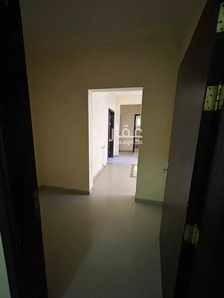 عمارة للإيجار في شارع الصفرات, حي الملز, مدينة الرياض, منطقة الرياض صورة 2