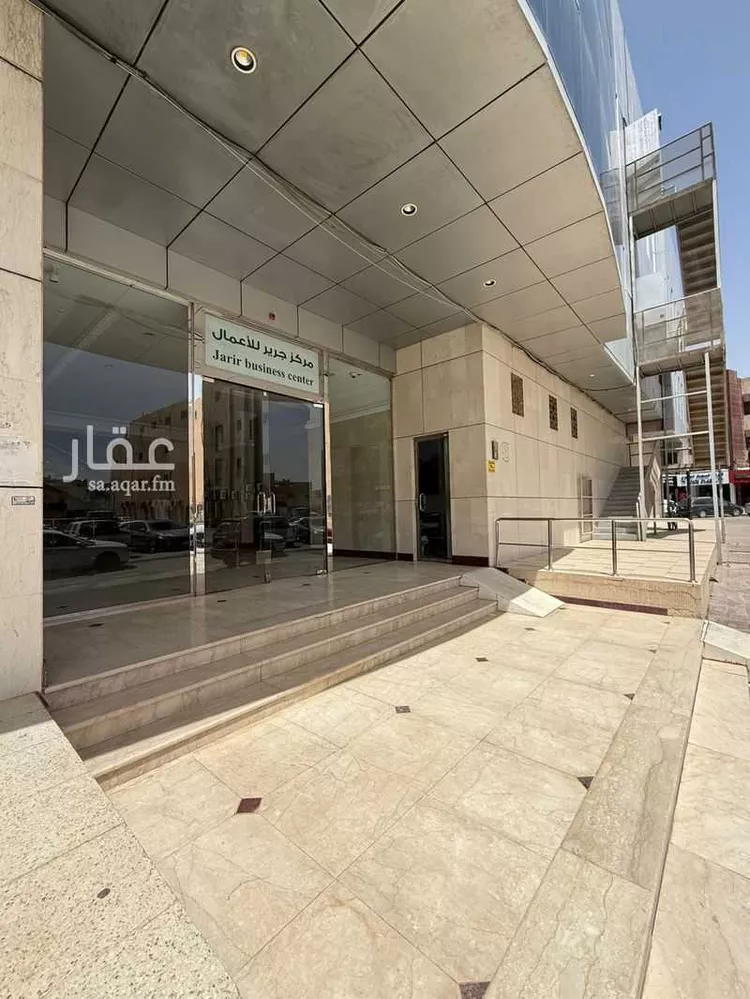 مكتب تجاري للإيجار في شارع جرير, حي الملز, مدينة الرياض, منطقة الرياض صورة 2