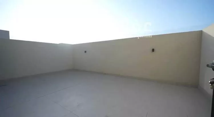 Floor for Rent in Riyadh Al Mursalat 16