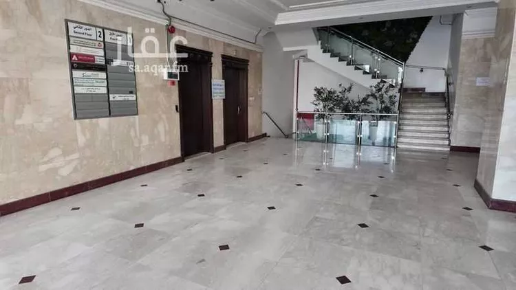 Commercial Office for Rent in Riyadh Al Malaz صورة 4
