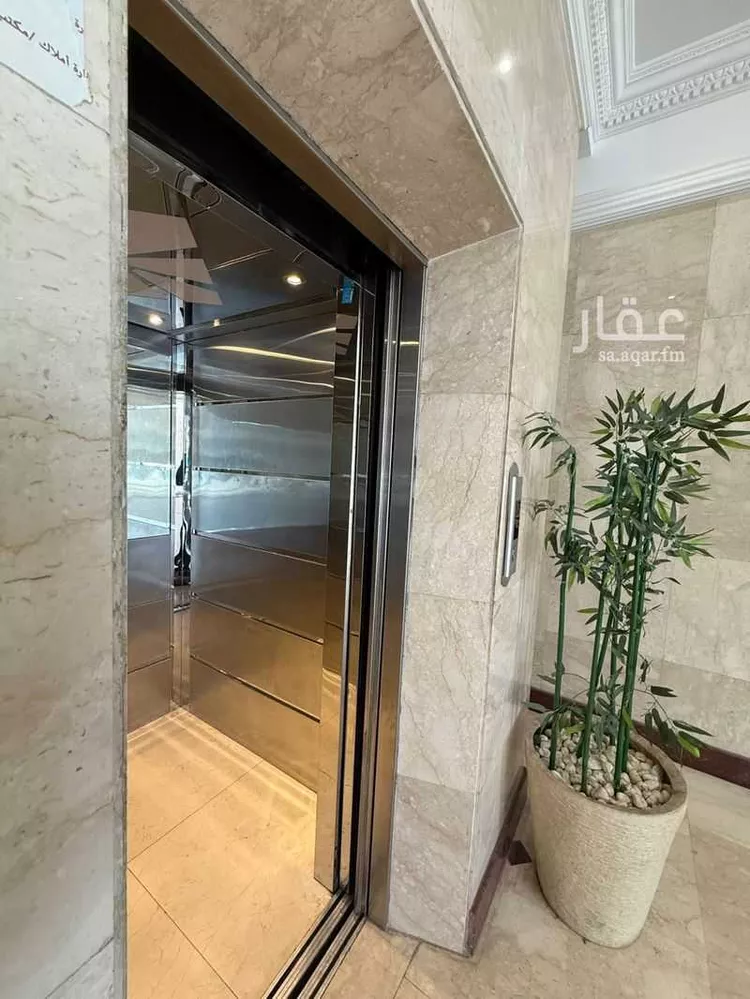 مكتب تجاري للإيجار في شارع جرير, حي الملز, مدينة الرياض, منطقة الرياض صورة 4