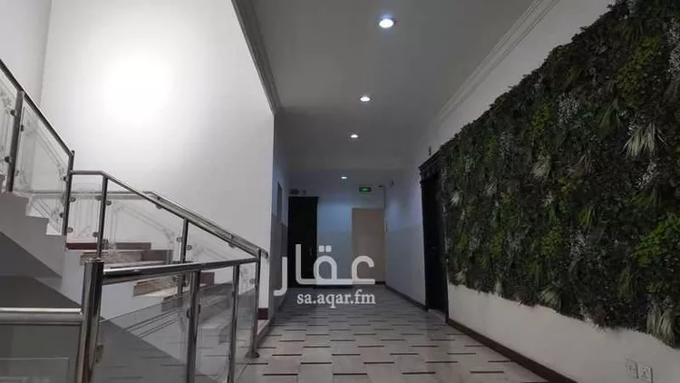 مكتب تجاري للإيجار في شارع جرير, حي الملز, مدينة الرياض, منطقة الرياض صورة 4