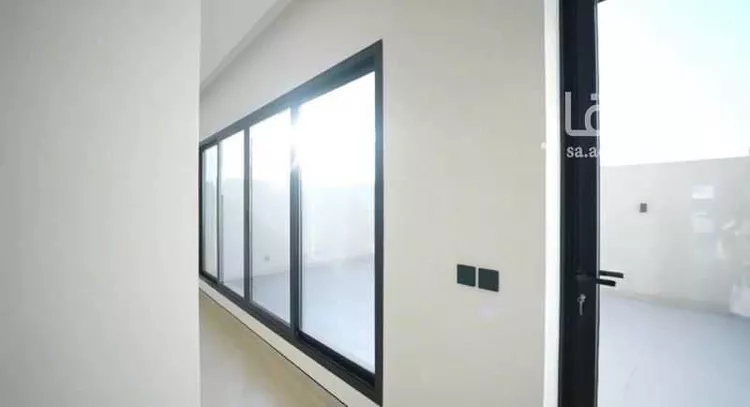 Floor for Rent in Riyadh Al Mursalat 13