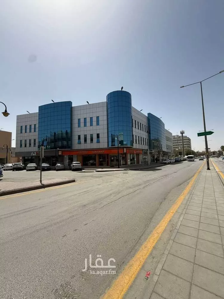 مكتب تجاري للإيجار في شارع جرير, حي الملز, مدينة الرياض, منطقة الرياض 1 صورة