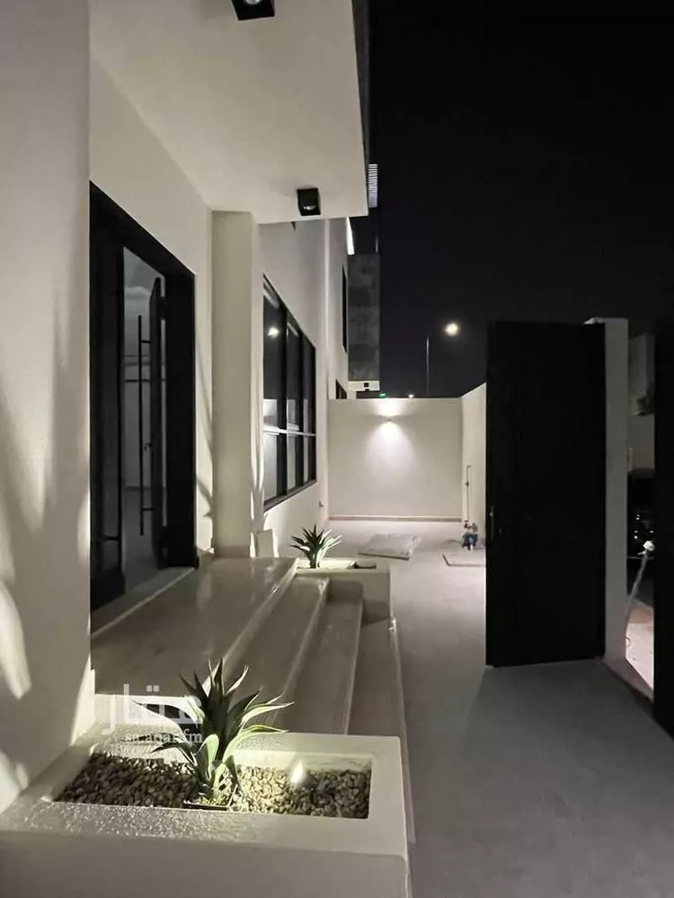 فيلا للإيجار في شارع أبي الحسن علي المحدث, حي الربيع, مدينة الرياض, منطقة الرياض صورة 2