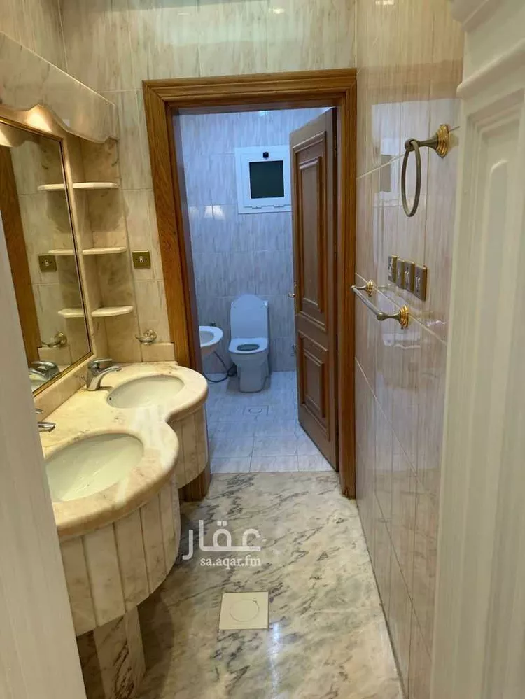 دور للإيجار في شارع الأمير عبدالله بن فيصل بن عبدالعزيز, حي الملك سلمان, مدينة الرياض, منطقة الرياض صورة 5